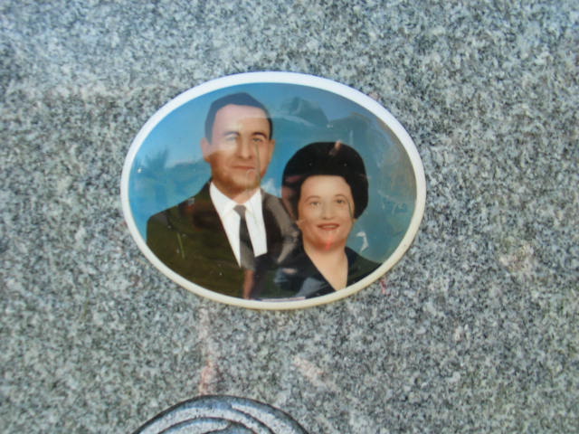 John and Mary DeCesaris