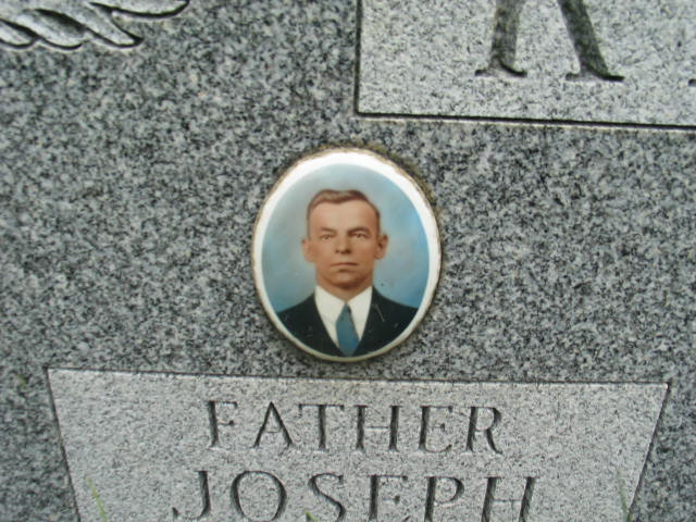 Joseph Knaus